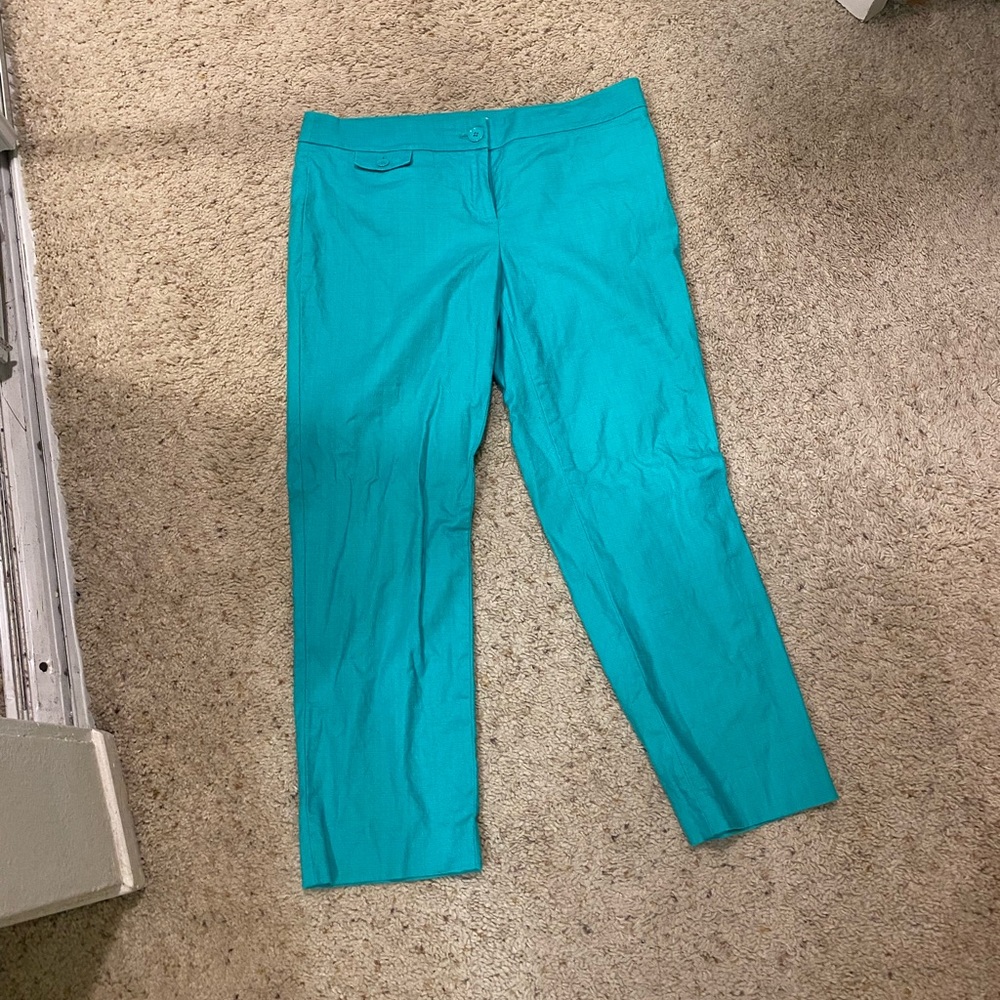 LOFT Turquoise Capri Pants Size 6